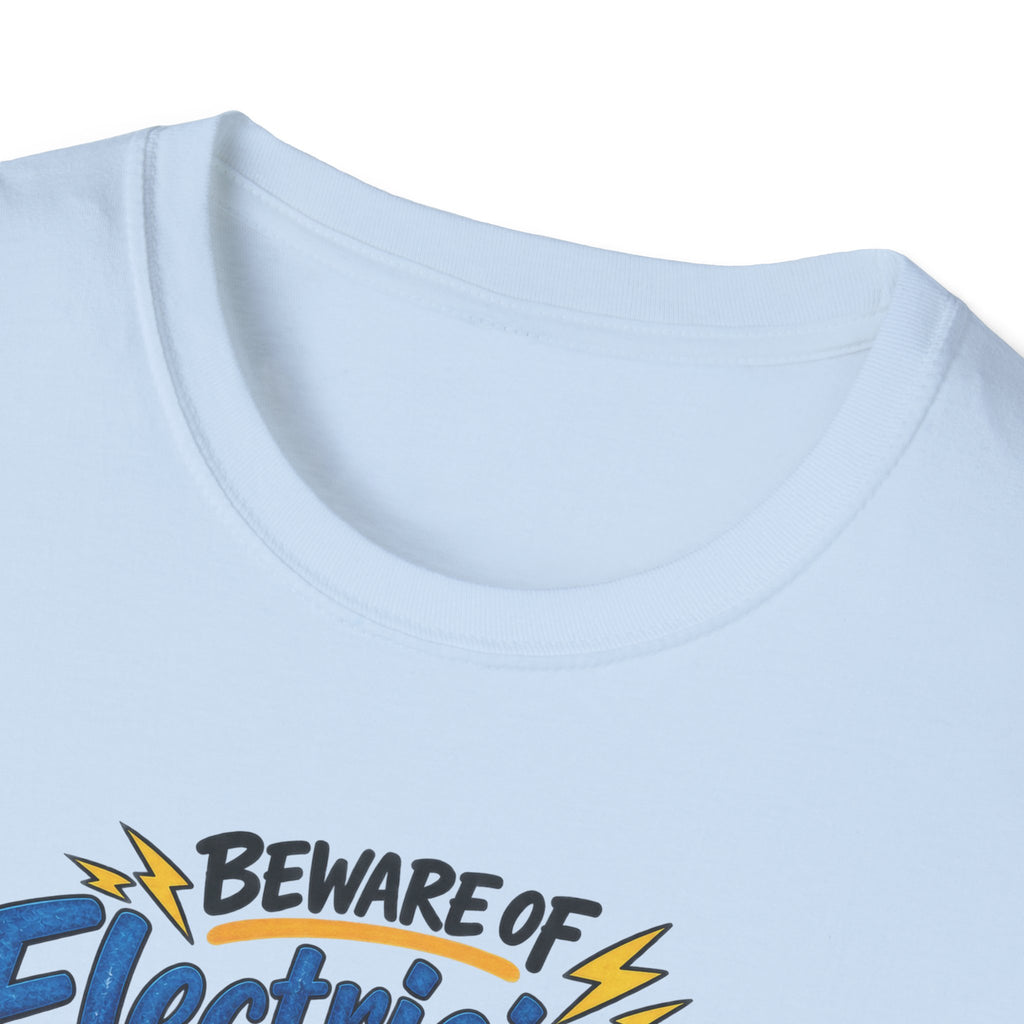 Beware of Electricians – They’ll Turn You On | Funny Electrician T-Shirt – Female